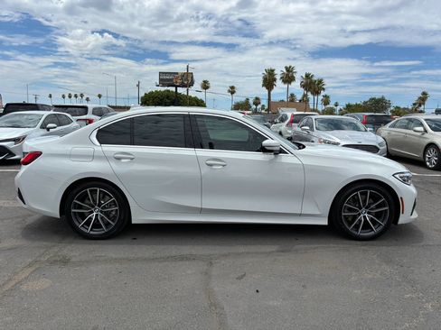 Used 2019 BMW 330i Sedan w/ Convenience Package RWD image 10