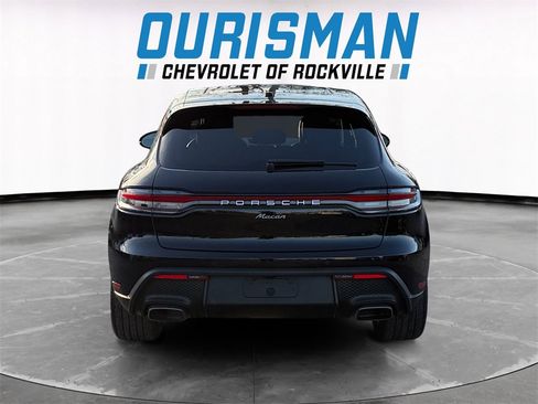 Used 2022 Porsche Macan image 5