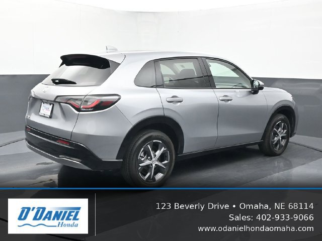 Used 2024 Honda HR-V EX-L image 6
