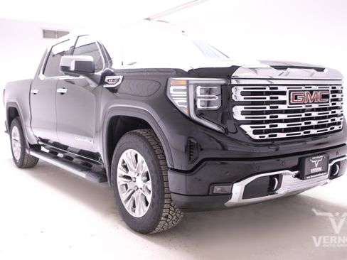 New 2026 GMC Sierra 1500 Denali w/ Technology Package image 7