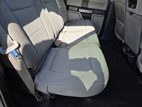 Used 2020 Ford F150 XLT RWD image 11