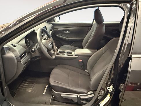 Used 2025 Nissan Sentra S FWD image 22