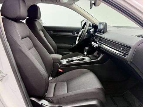 Used 2026 Honda Civic LX image 17