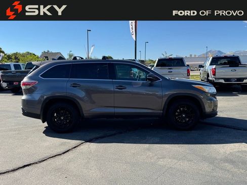 Used 2014 Toyota Highlander Plus AWD/4WD image 8