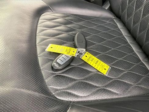 Used 2021 INFINITI QX80 Sensory w/ All-Season Package image 15