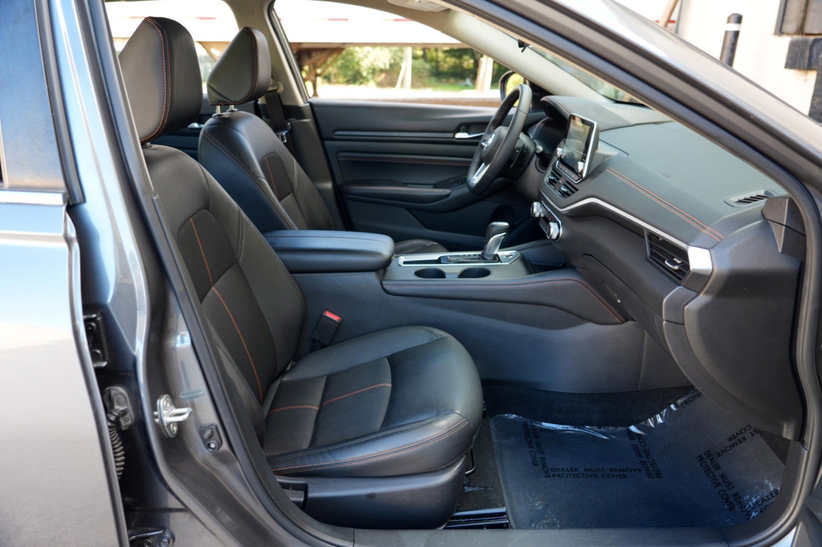 Used 2021 Nissan Altima 2.5 SR w/ SR Premium Package FWD image 15