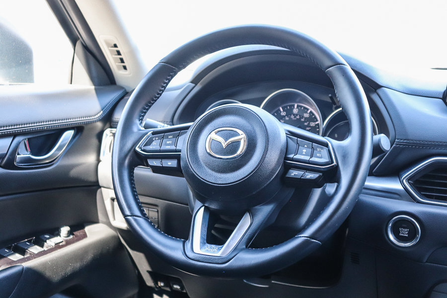 Used 2020 MAZDA CX-5 Touring FWD image 16