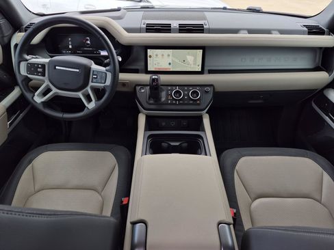 Used 2024 Land Rover Defender 110 X-Dynamic SE AWD/4WD image 20