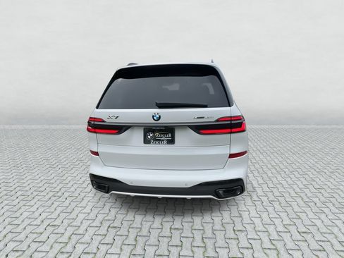 Used 2027 BMW X7 xDrive40i w/ Executive Package AWD/4WD image 7
