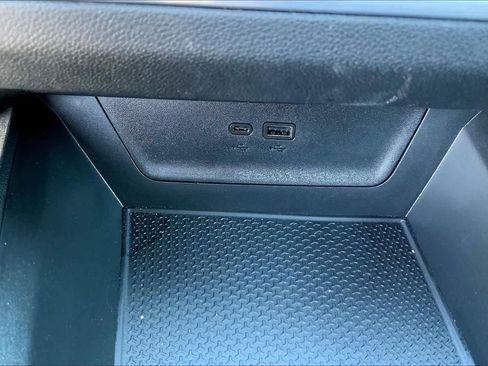 Used 2026 Chevrolet Equinox LT AWD/4WD image 35