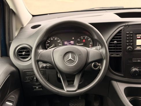 Used 2019 Mercedes-Benz Metris image 28