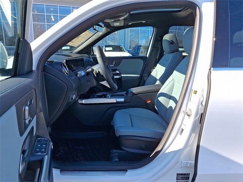 New 2026 Mercedes-Benz GLB 250 GLB 250 image 12