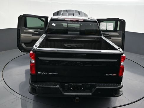 Used 2022 Chevrolet Silverado 1500 ZR2 w/ Technology Package image 42