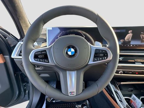 New 2027 BMW X7 xDrive40i w/ Executive Package AWD/4WD image 6