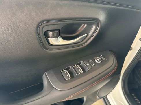 Certified 2024 Honda HR-V Sport image 25