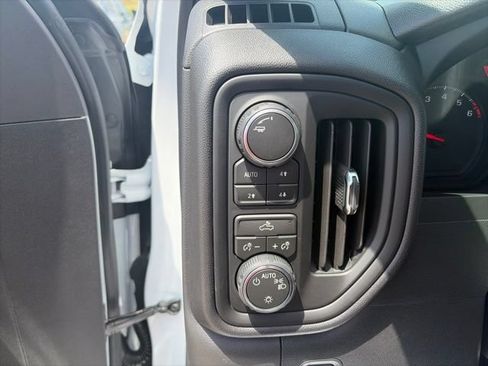 New 2026 Chevrolet Silverado 1500 Custom Trail Boss w/ Turbomax Blackout Package AWD/4WD image 19