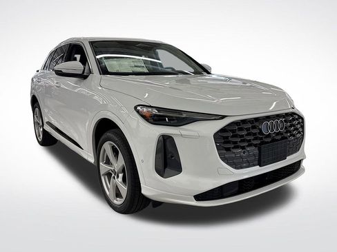 New 2025 Audi Q5 Premium Plus image 7