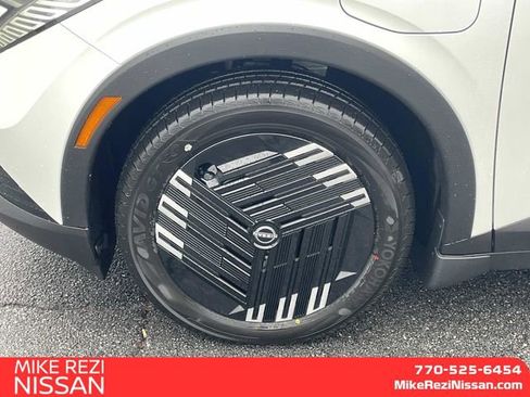 New 2026 Nissan Leaf image 7