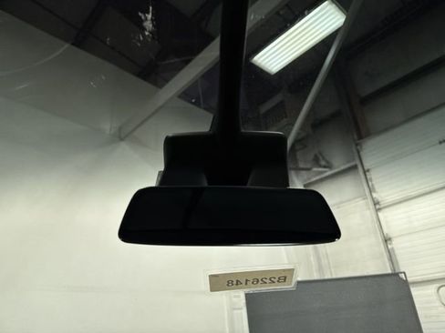 Used 2020 Tesla Model X Long Range image 23