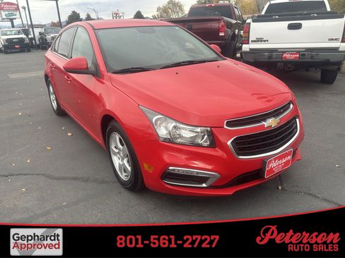 Used 2016 Chevrolet Cruze LT image 1