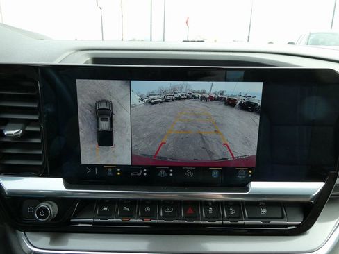 Certified 2023 Chevrolet Silverado 1500 High Country w/ Z71 Off-Road Package image 32