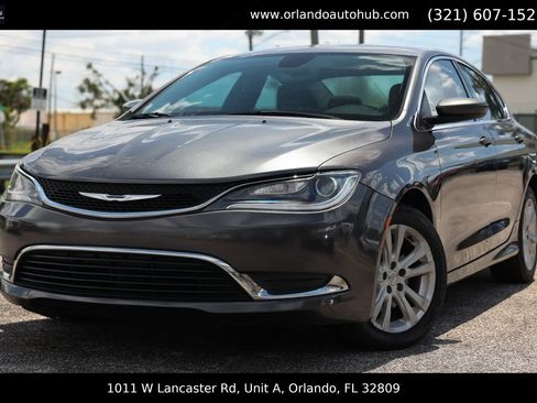 Used 2016 Chrysler 200 Limited FWD image 1