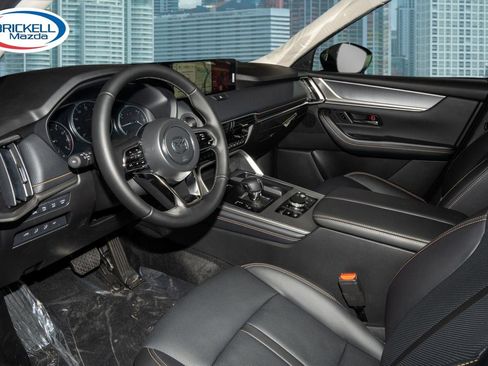 Used 2026 MAZDA CX-90 3.3 Turbo w/ Preferred Package AWD/4WD image 6