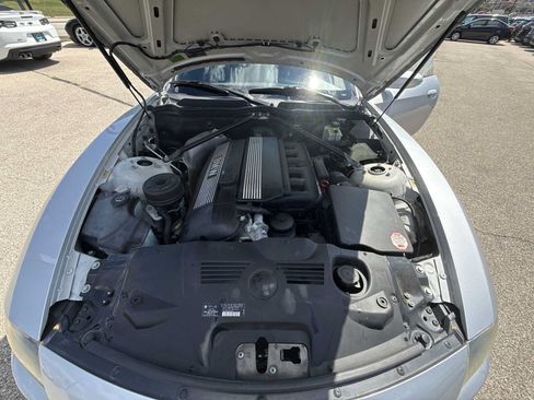 Used 2005 BMW Z4 2.5i RWD image 25
