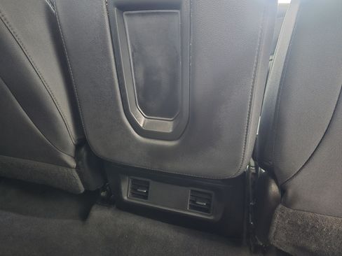 Used 2020 Chevrolet Silverado 1500 Custom w/ Custom Value Package image 30