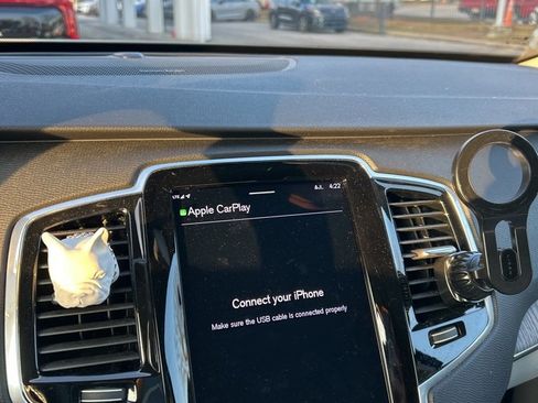 Used 2023 Volvo XC90 B6 Plus w/ Protection Package Premier image 2