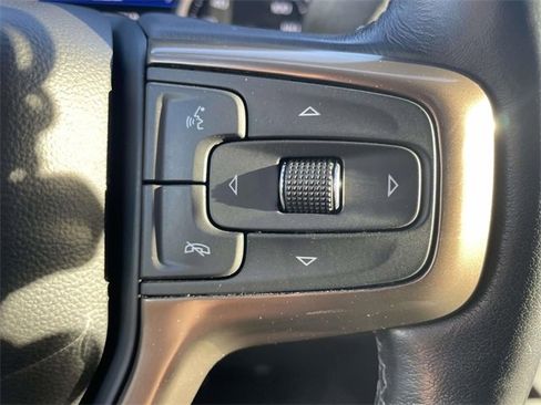 Used 2022 Chevrolet Silverado 1500 High Country w/ Z71 Off-Road Package image 18