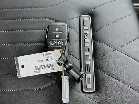 New 2026 RAM 2500 Limited AWD/4WD image 20