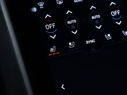 Used 2022 Porsche Taycan Turbo S w/ Technology Package image 14