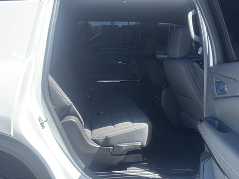 Used 2024 Chevrolet Traverse LS w/ Midnight/Sport Edition AWD/4WD image 19