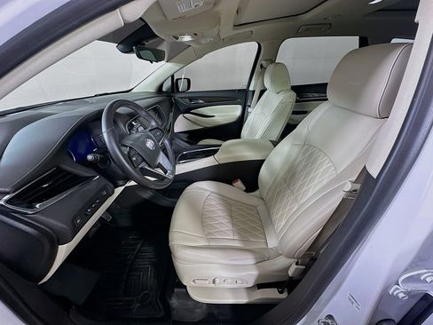 Used 2023 Buick Enclave Avenir w/ Avenir Technology Package AWD/4WD image 16