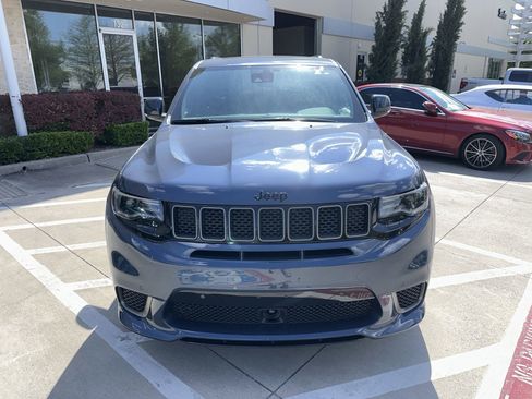 Used 2021 Jeep Grand Cherokee Trackhawk image 2