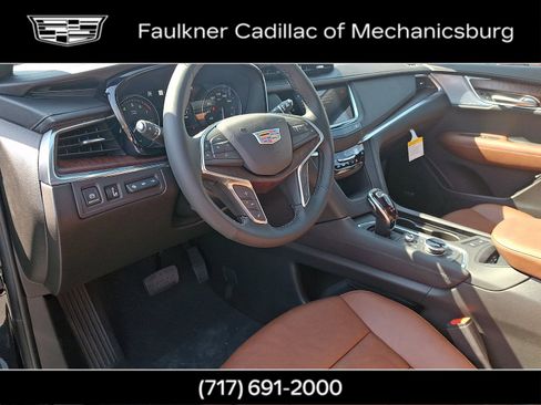 New 2026 Cadillac XT5 Premium Luxury AWD/4WD image 18