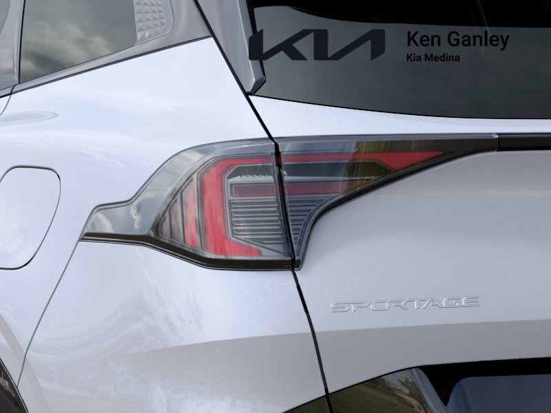 New 2026 Kia Sportage SX FWD image 11