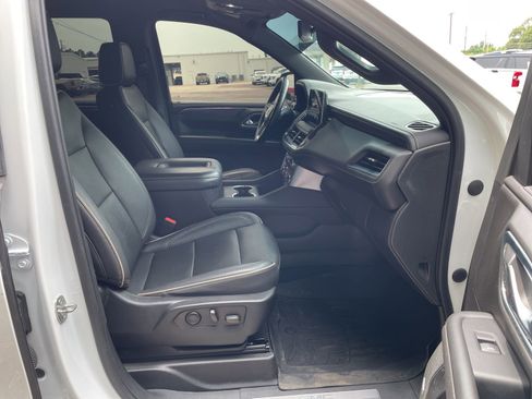 Used 2023 GMC Yukon SLT RWD image 33