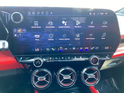 Used 2024 Chevrolet Blazer EV RS AWD/4WD image 17