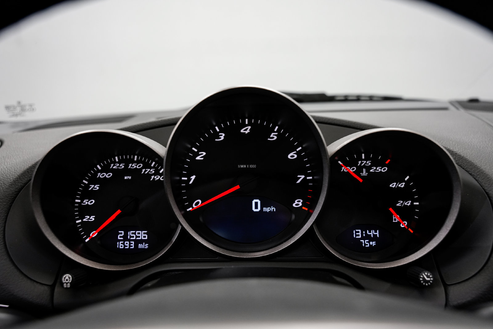 Used 2011 Porsche Boxster Spyder RWD image 11