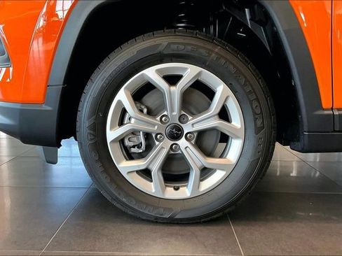 New 2026 Jeep Compass Latitude AWD/4WD image 10
