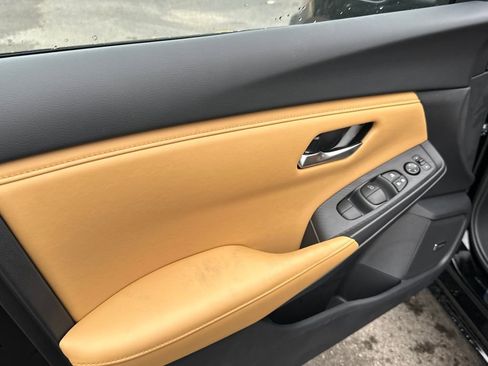 New 2025 Nissan Sentra SV w/ SV Premium Package image 10