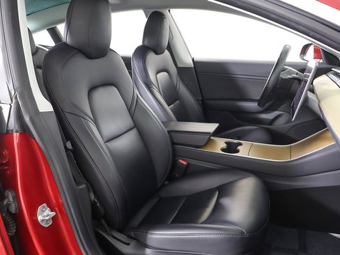 Used 2018 Tesla Model 3 Long Range image 31