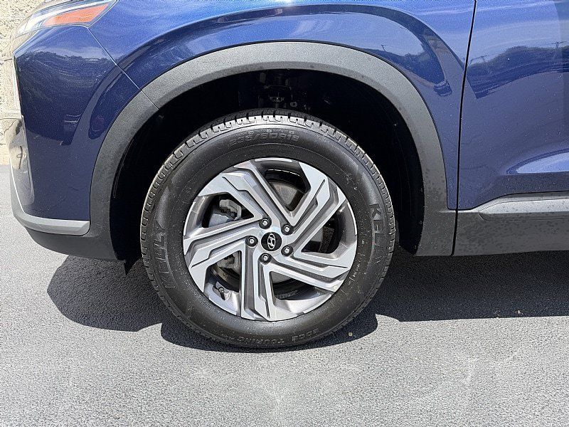 Used 2023 Hyundai Santa Fe SE AWD/4WD image 9