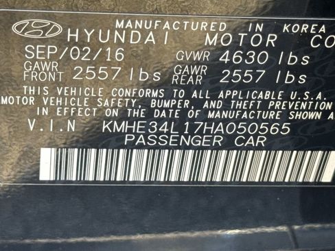 Used 2017 Hyundai Sonata Limited image 32