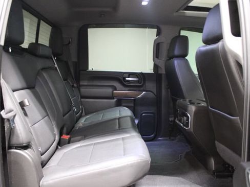 Used 2020 GMC Sierra 3500 SLT w/ SLT Convenience Package image 32