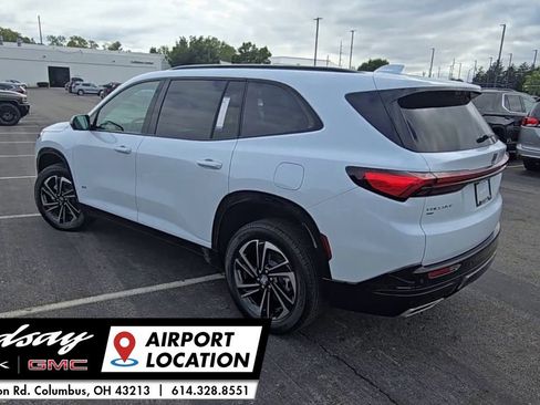 New 2026 Buick Enclave Sport Touring w/ Power Package image 7