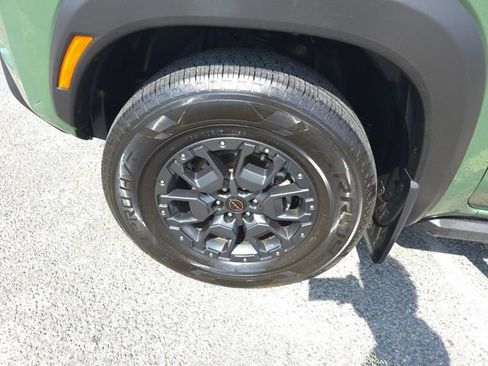 Used 2023 Nissan Frontier PRO-4X w/ Pro-4X Premium Package image 7