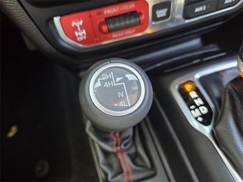 Used 2019 Jeep Wrangler Unlimited Rubicon image 27